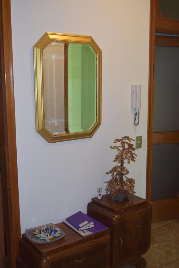 דירות בוסטו ארסיציו Al Salice Tranquillita Nel Verde Via Amendola 24 מראה חיצוני תמונה